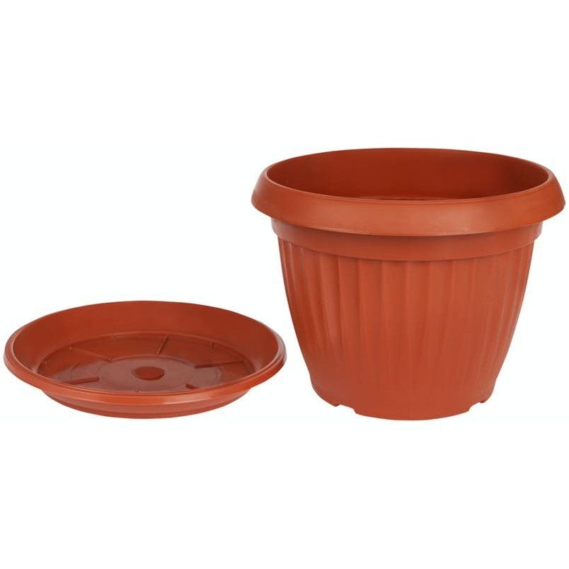 Brown Plastic Pots with plate
